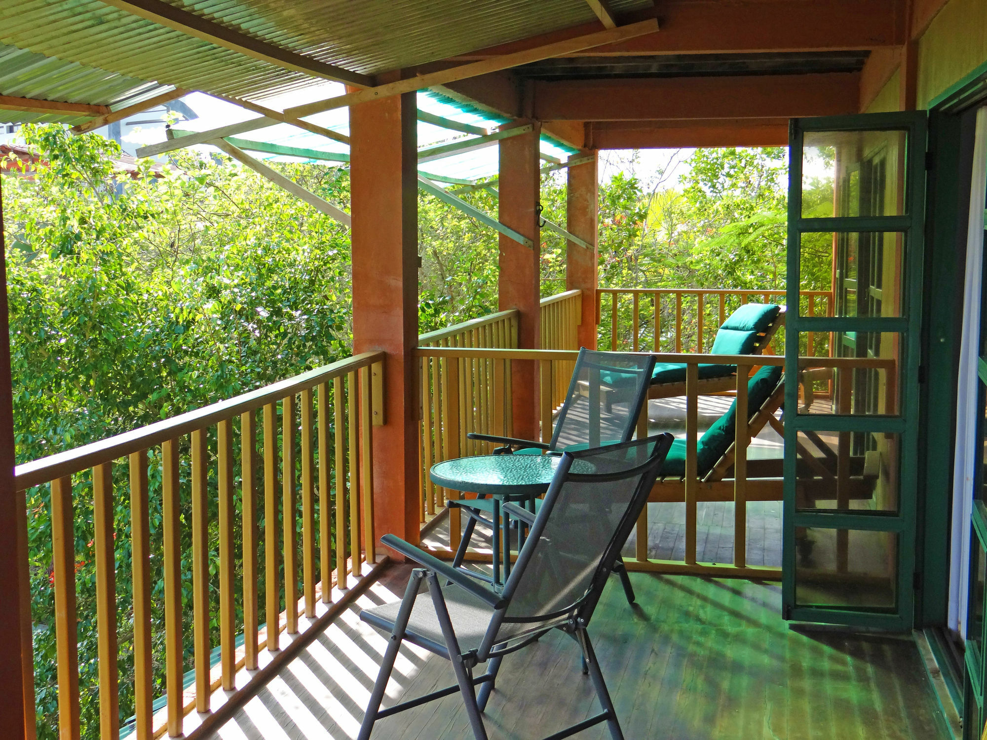 بويرتو أيورا Galapagos Chalet المظهر الخارجي الصورة