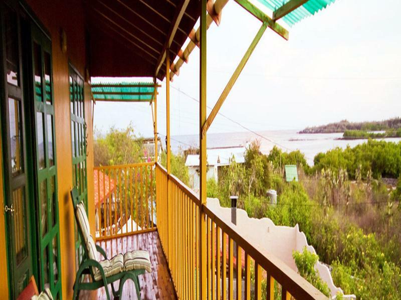 بويرتو أيورا Galapagos Chalet المظهر الخارجي الصورة